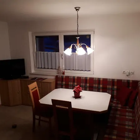 Appartement Ferienwohnung *