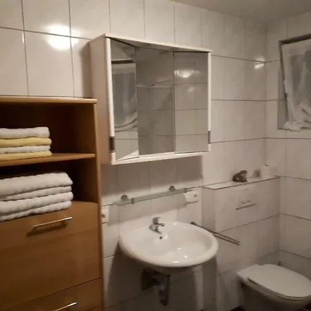 Ferienwohnung * Niederau